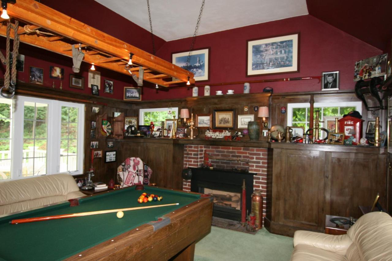 Howarth House Bed And Breakfast Fitchburg Exteriér fotografie