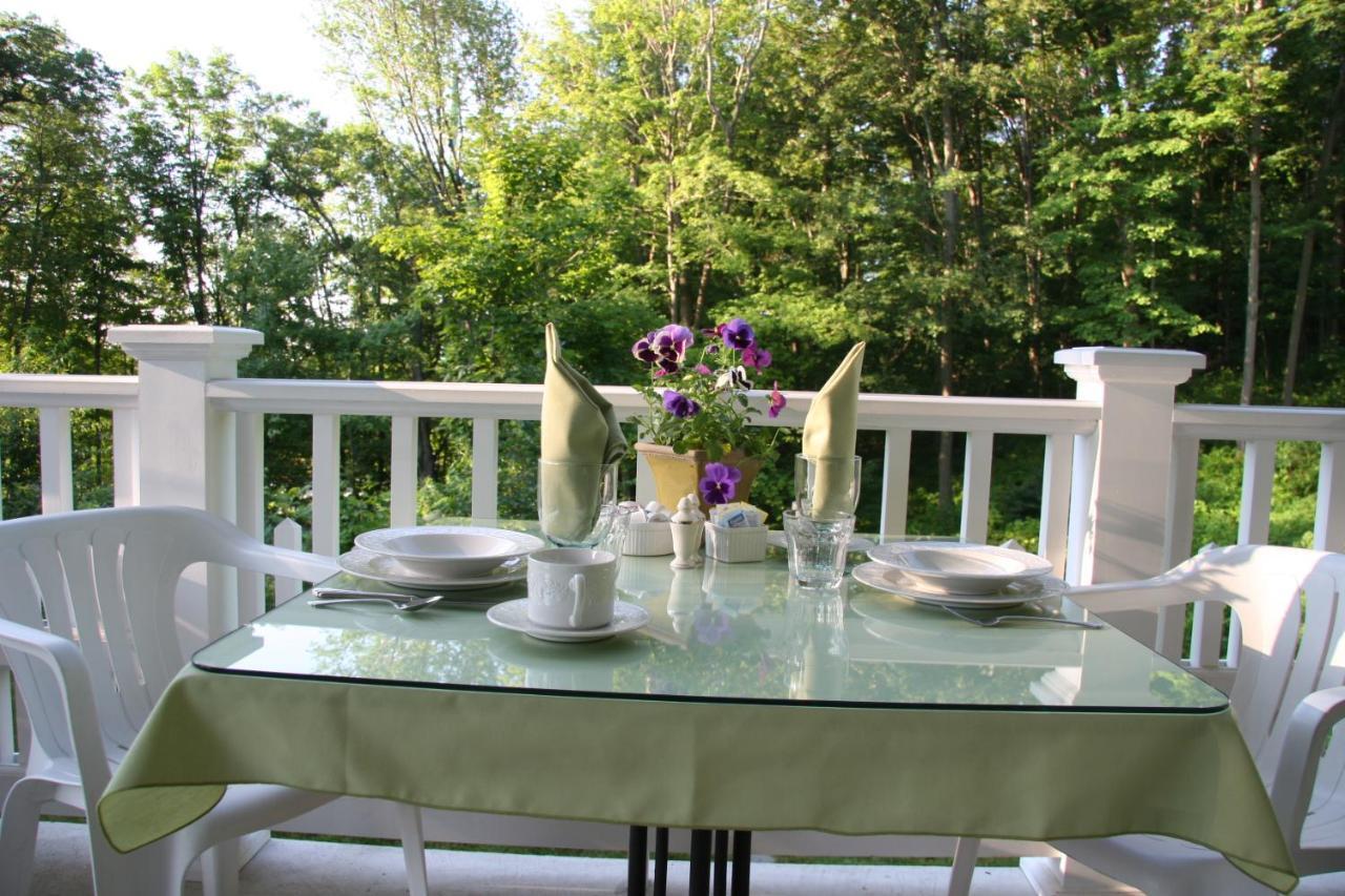 Howarth House Bed And Breakfast Fitchburg Exteriér fotografie