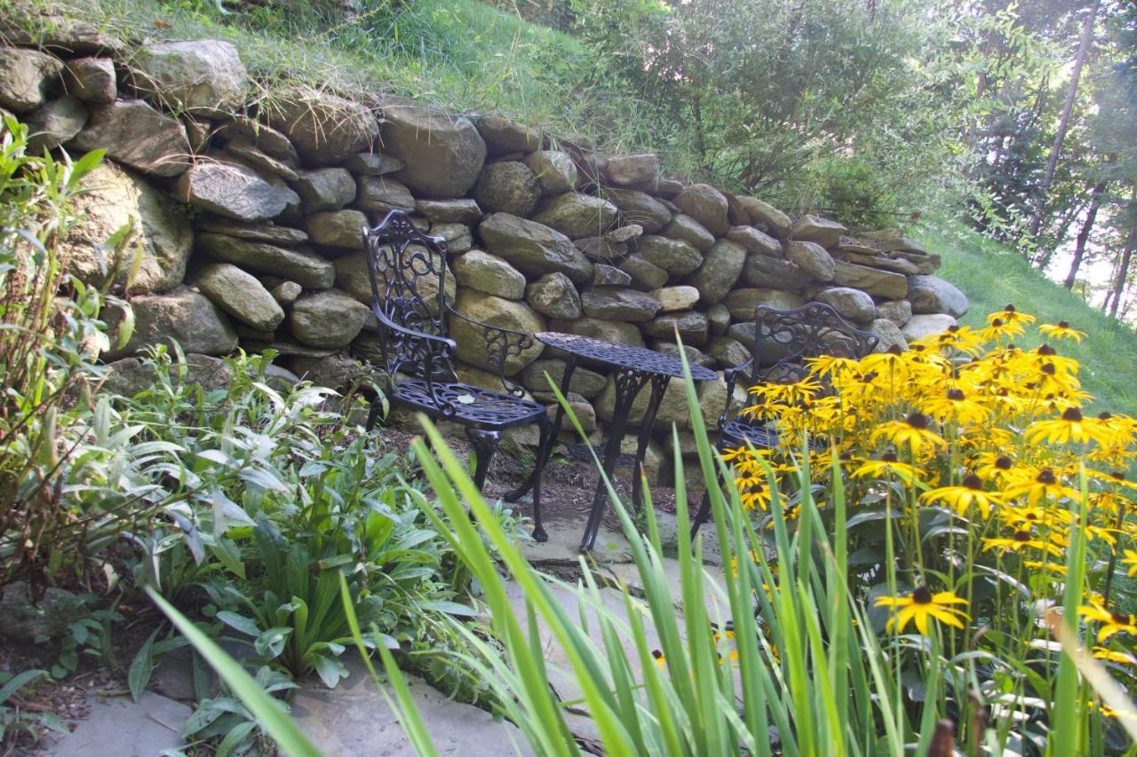 Howarth House Bed And Breakfast Fitchburg Exteriér fotografie